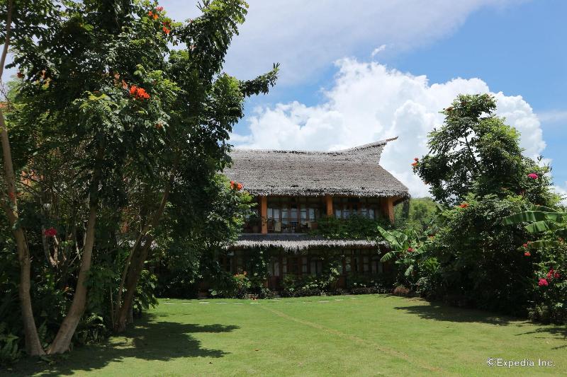 Coco Grove Beach Resort image