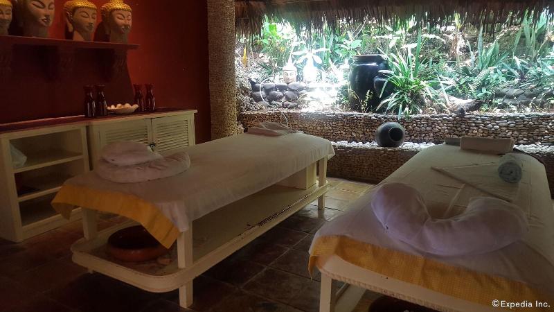Coco Grove Beach Resort image