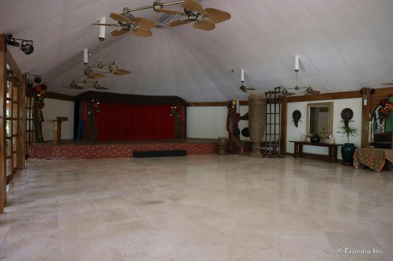 Coco Grove Beach Resort image