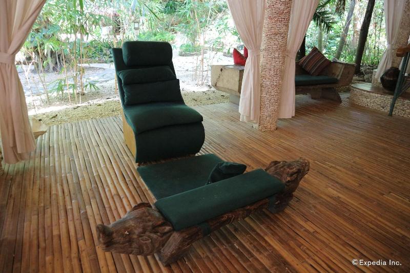 Coco Grove Beach Resort image