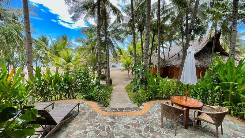Coco Grove Beach Resort image