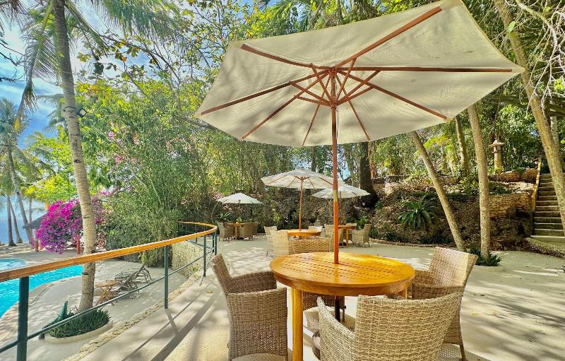 Coco Grove Beach Resort image