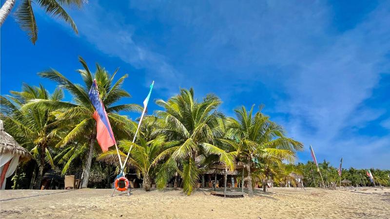 Coco Grove Beach Resort image