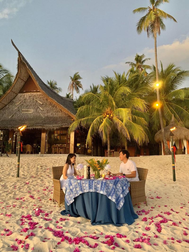 Coco Grove Beach Resort image