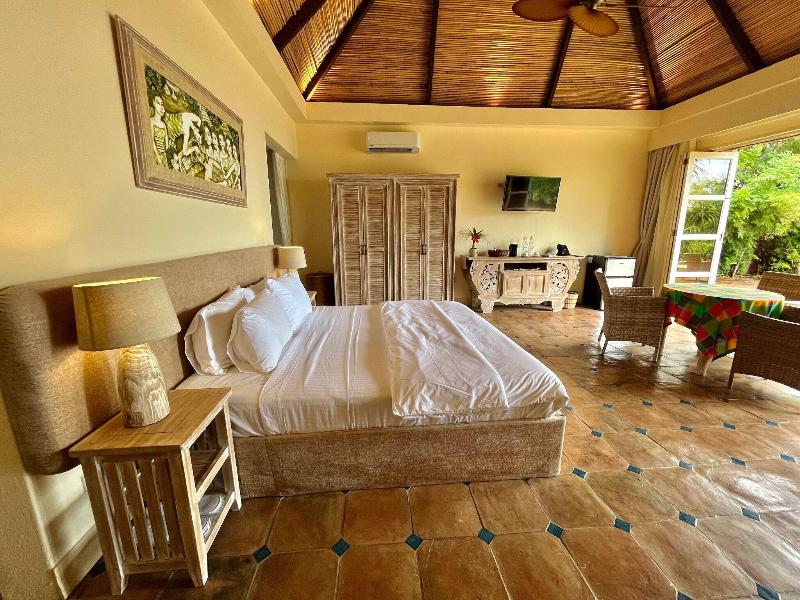 Coco Grove Beach Resort image
