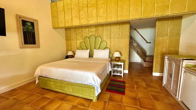 Coco Grove Beach Resort image