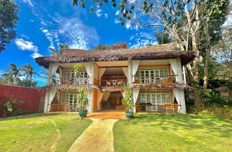 Coco Grove Beach Resort image