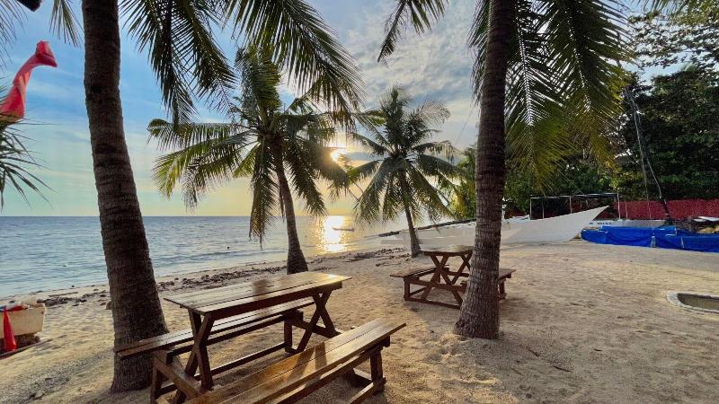 Coco Grove Beach Resort image