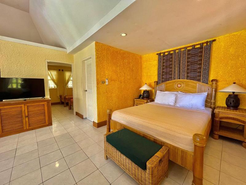 Coco Grove Beach Resort image