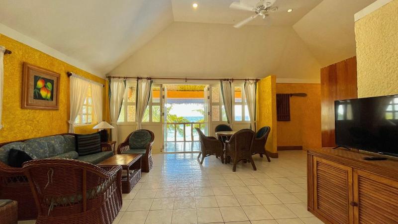 Coco Grove Beach Resort image