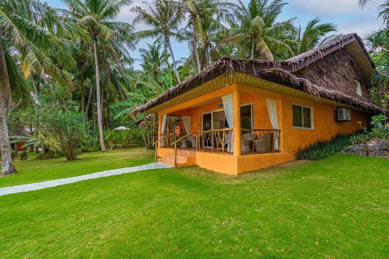 Coco Grove Beach Resort image