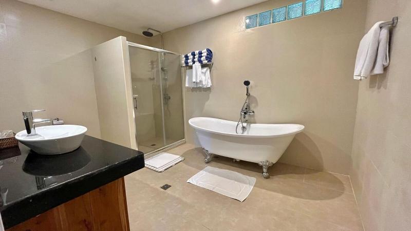 Coco Grove Beach Resort image