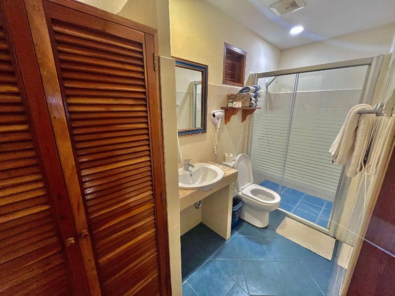 Coco Grove Beach Resort image