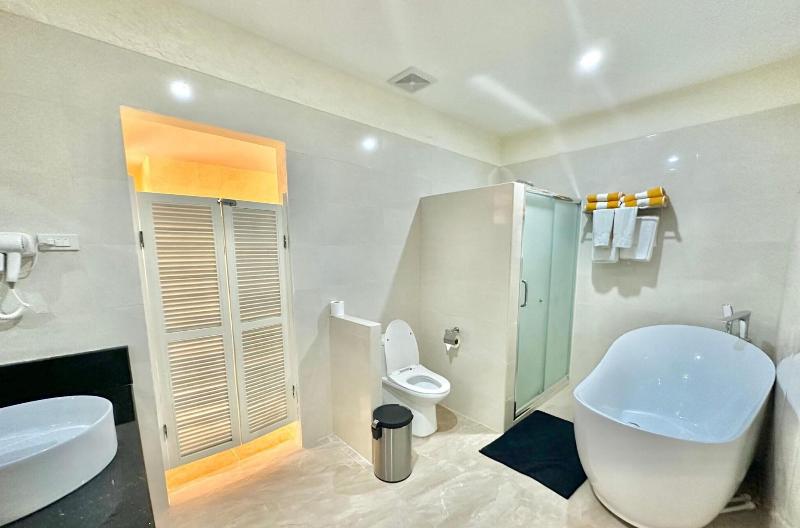 Coco Grove Beach Resort image