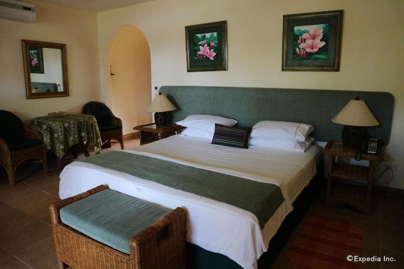 Coco Grove Beach Resort image