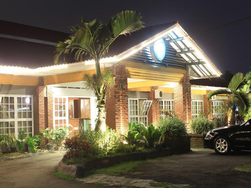 Mandalawangi Hotel
