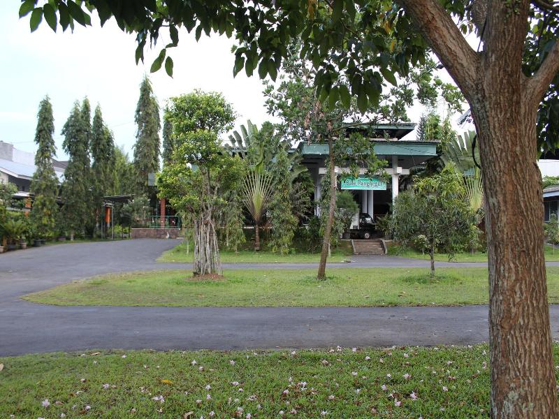 Mandalawangi Hotel