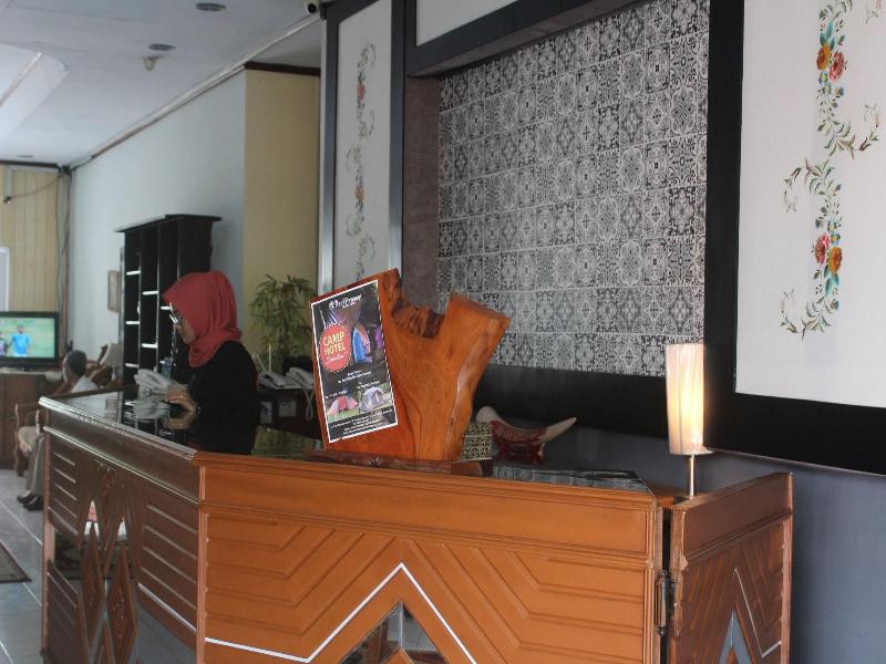 Mandalawangi Hotel