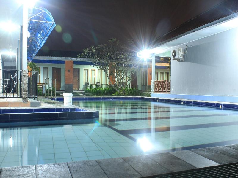 Mandalawangi Hotel