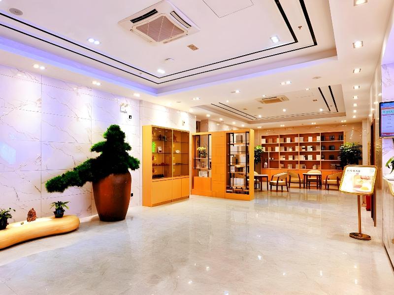 GreenTree Inn Haikou City Wuzhishan Road — photo 13