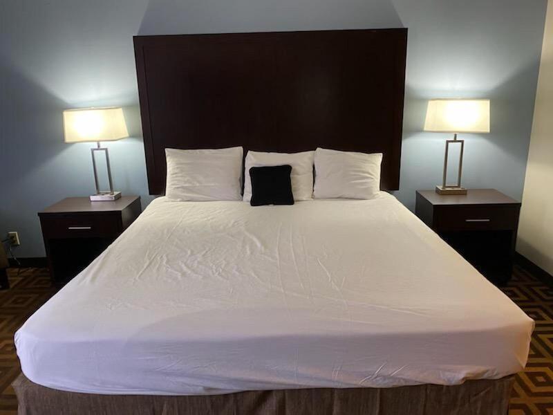 Red Lion Inn & Suites Post Falls image