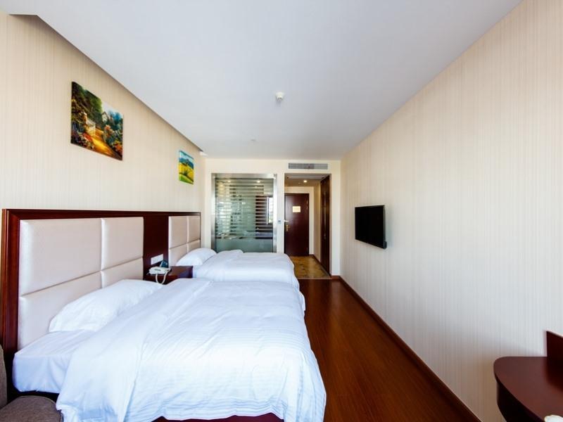 GreenTree Inn (Zhangjiagang Jingang Town, RT-Mart) image