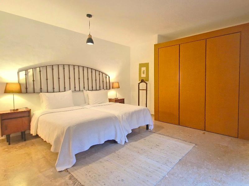 Villa Pedra – Natural Houses image