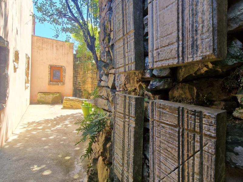 Villa Pedra – Natural Houses image
