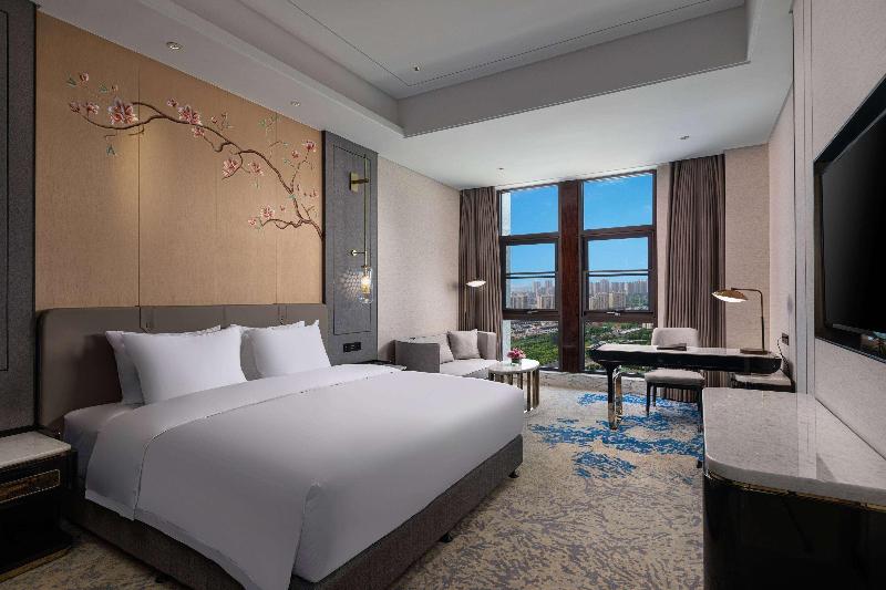 Wyndham Taixing Downtown image