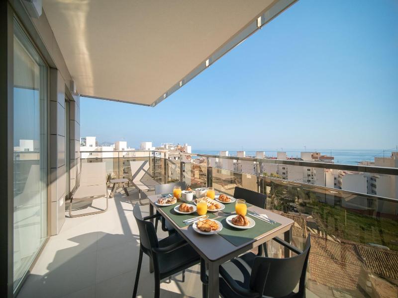 Ahoy Apartments image