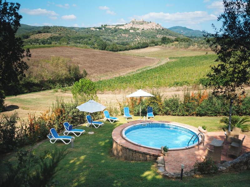 Tenuta il Sassone - Wine & Food image