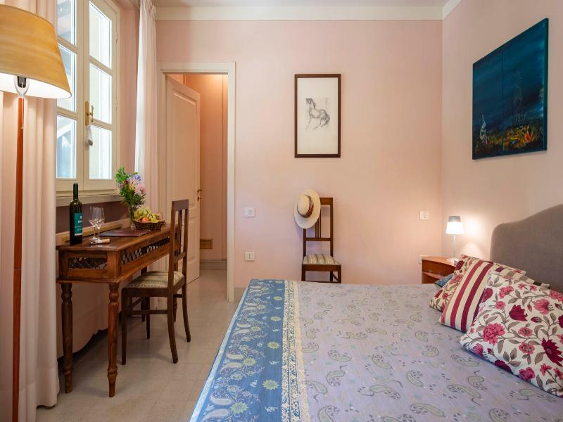 Tenuta il Sassone - Wine & Food image
