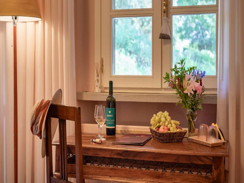 Tenuta il Sassone - Wine & Food image