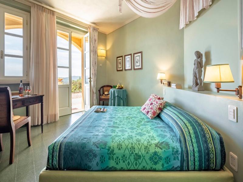 Tenuta il Sassone - Wine & Food image