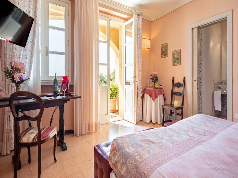 Tenuta il Sassone - Wine & Food image