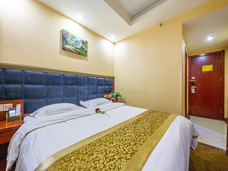 GreenTree Inn LanZhou JingNing Road Express Hotel image