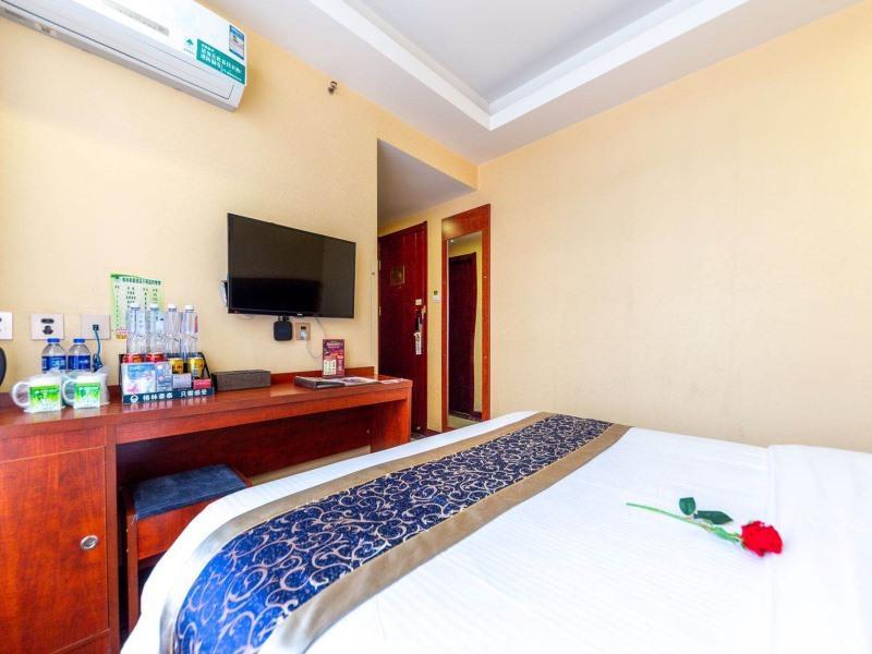 GreenTree Inn LanZhou JingNing Road Express Hotel image