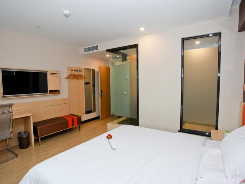 7 Days Premiuma Jinan Quancheng Square Qilu Hospit