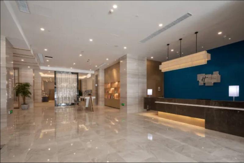 Holiday Inn Express Kaifeng City Center image