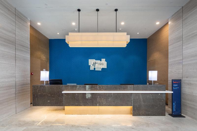 Holiday Inn Express Kaifeng City Center image
