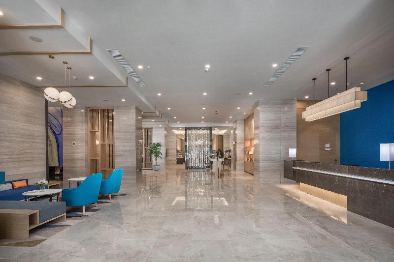 Holiday Inn Express Kaifeng City Center image