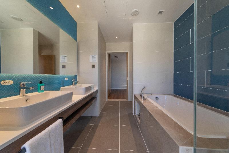 Holiday Inn Express Kaifeng City Center image