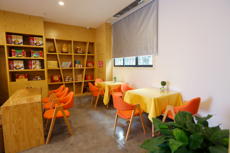 7 Days PremiumÂ·Guangan Chaoyang Avenue