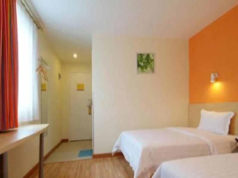 7 Days Inn Yangquan Ciyu Hall Branch