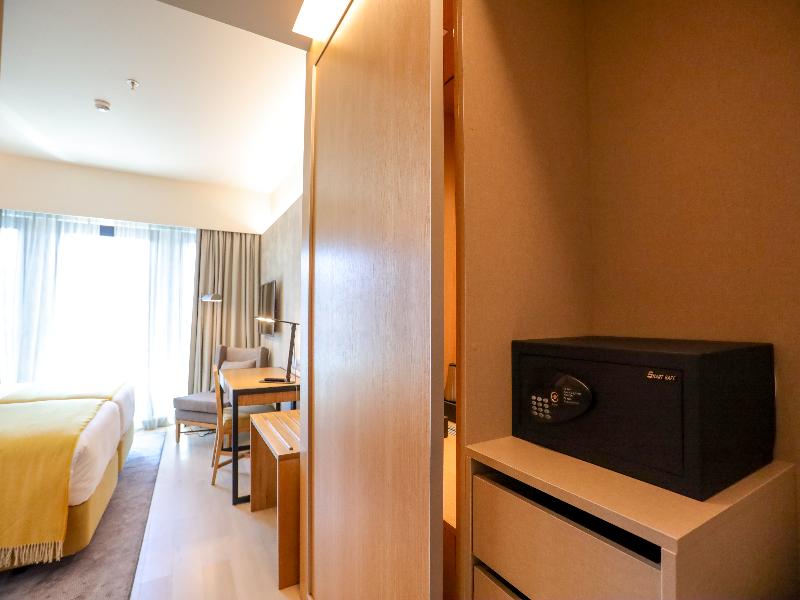 Neya Porto Hotel image