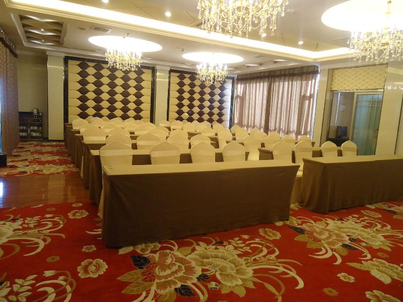 Dunhuang Dun He Hotel