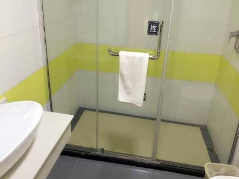 7 DAYS INN YONGCHENG ZHONGXIN BRANCH