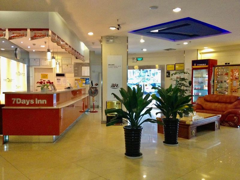 7 Days Inn Neijiang Wenying Street Shijibinjiang B