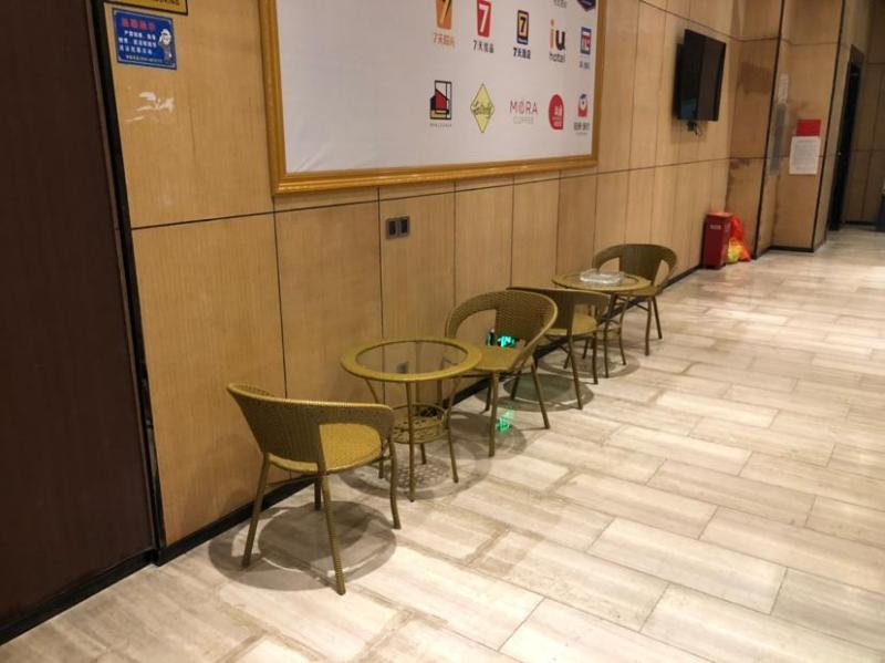 7 Days InnÂ·Xingyi Zhenfeng Nanhuan Road