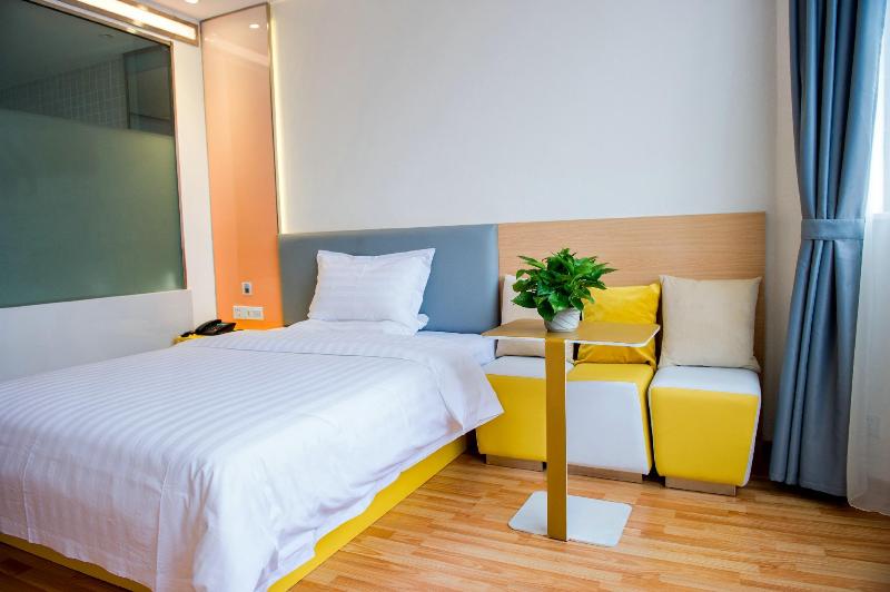 7Days InnÂ·Gangzhou Xingguo Government
